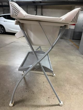 Bañera Bebé Brevi con Cambiador
