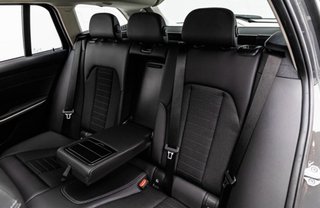 BMW 330e 2022