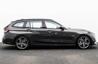 BMW 330e 2022