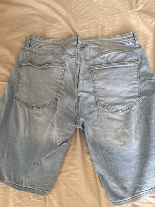 Bershka Shorts Vaqueros Desgastados Azules