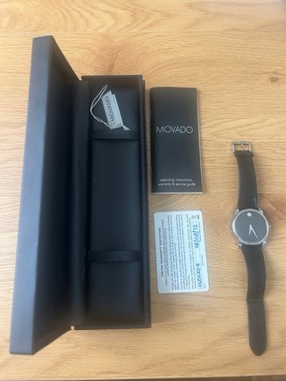 Reloj Movado Museum Classic 40mm Negro/Plata