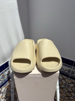 Adidas Yeezy Slide Bone Beige