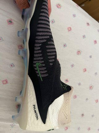 Botas de fútbol Nike Phantom