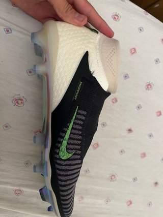 Botas de fútbol Nike Phantom
