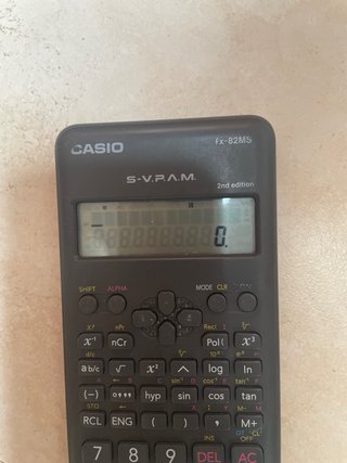 Calculadora Casio fx-82MS