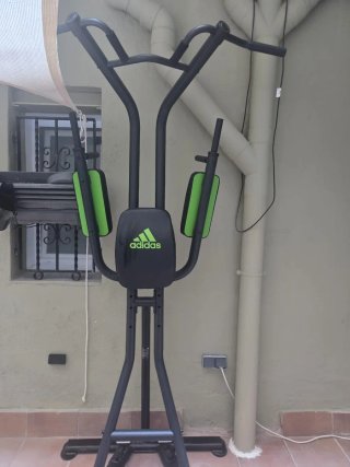Estación Entrenamiento dominadas Adidas PowerTower
