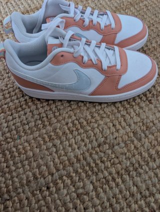 Zapatillas Nike Blancas y Naranja Nuevas