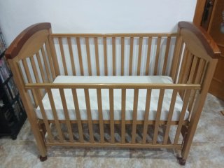 Cuna Trama + Cómoda + Colchón