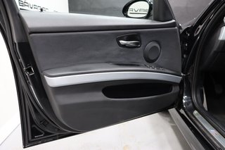 BMW 330d E91 Pack M 6 vel.