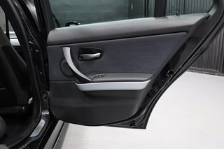 BMW 330d E91 Pack M 6 vel.