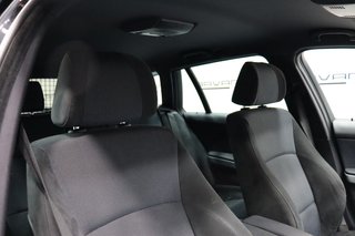 BMW 330d E91 Pack M 6 vel.