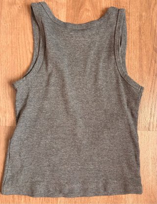 Camiseta H&M canalé sin tirantes gris