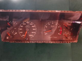Quadro de instrumentos Peugeot 205 GTi