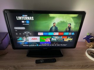 TV Philips como nueva, completamente funcional.