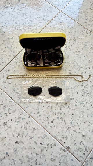Occhiali da sole Marc Jacobs oro e neri
