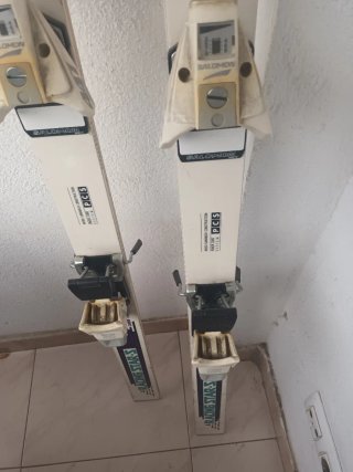 Esquís KNEISSL Micron Base Ski Tuning