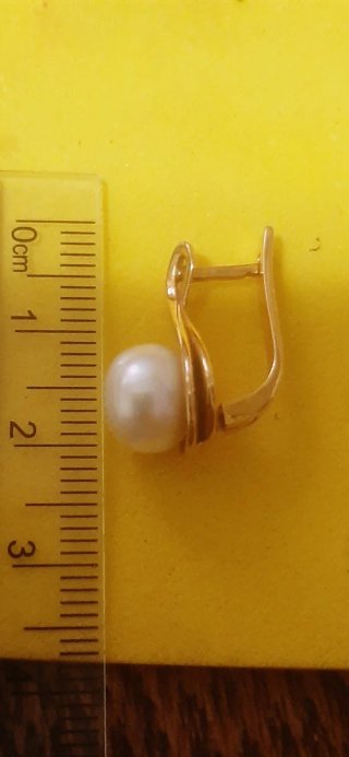 Pendientes Oro con Perla.