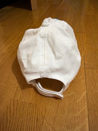 Gorra infantil dinosaurios blanca