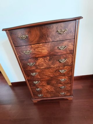 Cómoda Antigua Madera