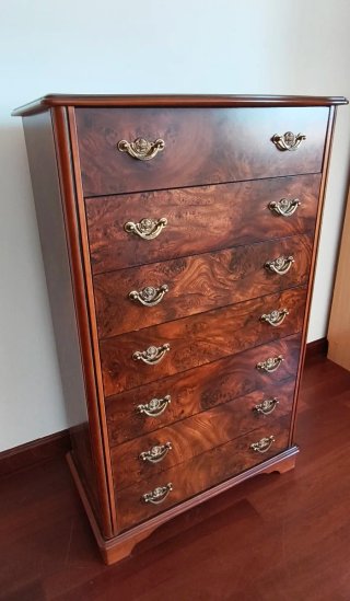 Cómoda Antigua Madera