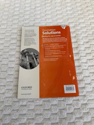 Solutions 3rd Edition Upper-Intermediate. Workb...