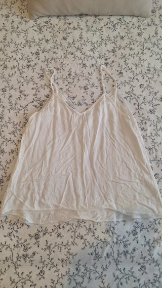 Top lencero encaje blanco Stradivarius