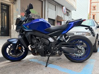 Yamaha MT-09 2026 · 900 km · Como nueva