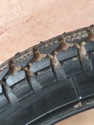 Neumático Pirelli 2.75-18