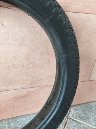 Neumático Pirelli 2.75-18