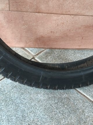 Neumático Pirelli 2.75-18