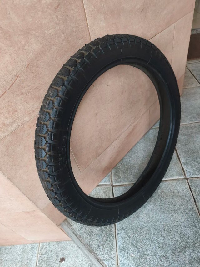 Neumático Pirelli 2.75-18