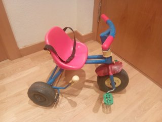 Triciclo infantil rosa y azul