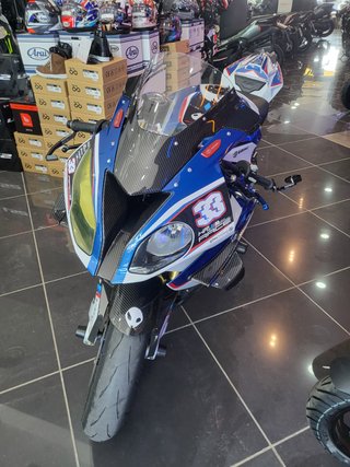 BMW S1000RR Deportiva Azul/Blanca