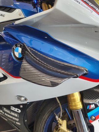 BMW S1000RR Deportiva Azul/Blanca