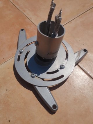 Proyector Canon LV-7265 + Soporte Techo