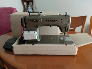 Máquina de coser Refrey 430 Industrial