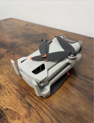 Dron DJI Mini 4 Pro