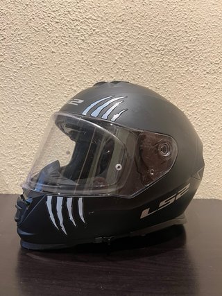 Casco Moto LS2 Talla L Negro con gafas solares