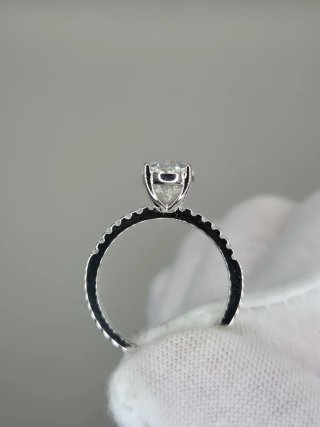 Anillo Solitario Óvalo 2ct Talla 14