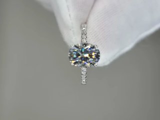 Anillo Solitario Óvalo 2ct Talla 14