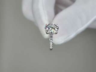 Anillo Solitario Óvalo 2ct Talla 14