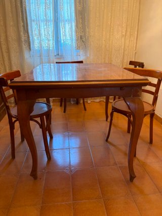 Mesa extensible madera maciza antigua