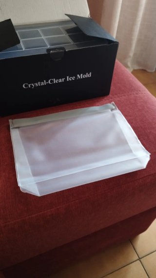 MOLDE CUBOS DE HIELO GRANDES TRANSPARENTES