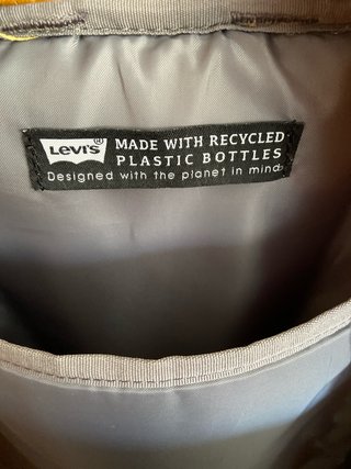 Mochila Levi's Amarilla
