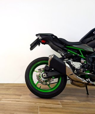 KAWASAKI Z 900   (modelo actual) FULL 2023