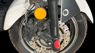 Kymco GRAND DINK 300