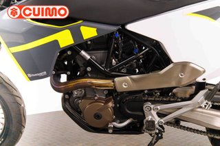 HUSQVARNA 701 SUPERMOTO