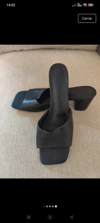 Mules negros tacón cuadrado