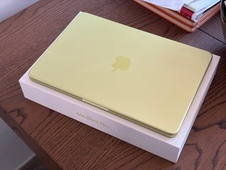 MacBook Neo 8/256GB Verde + Garantía