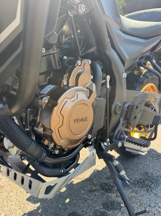 VOGE 625DSX 2025 – SOLO 1.560 KM – COMO NUEVA